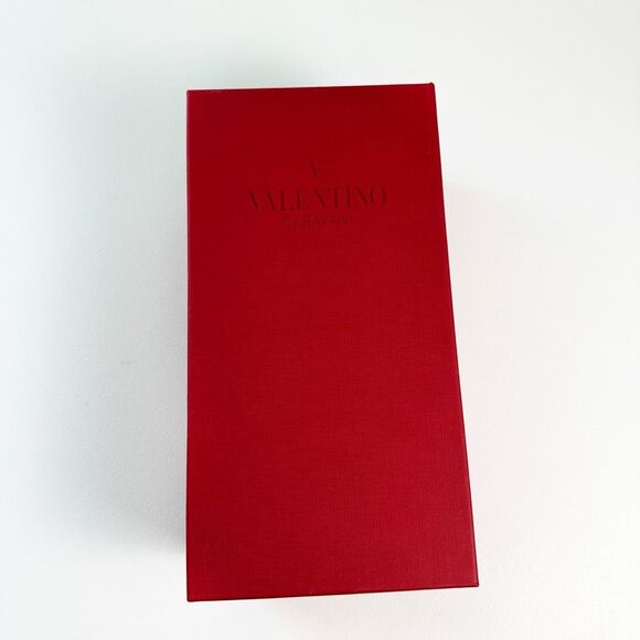 VALENTINO Rockstud White Gladiator Heels Size 37 Sandal Ankle Wrap Tie Lace Up - Picture 11 of 12